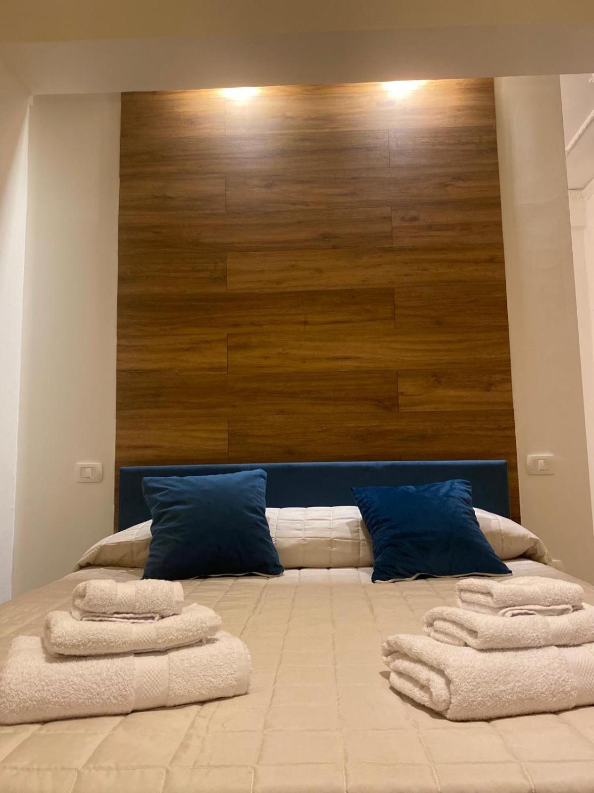 Maresia Apartment Altavilla Milicia Szoba fotó
