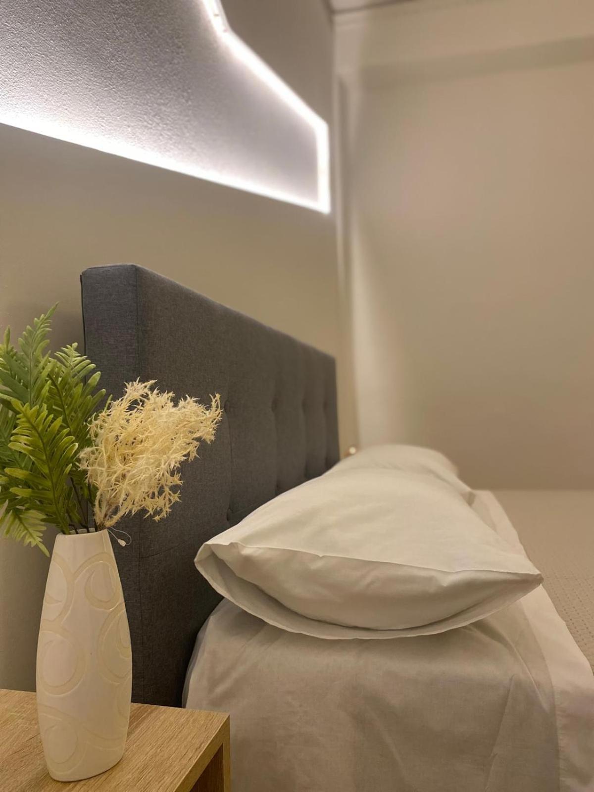 Maresia Apartment Altavilla Milicia Kültér fotó